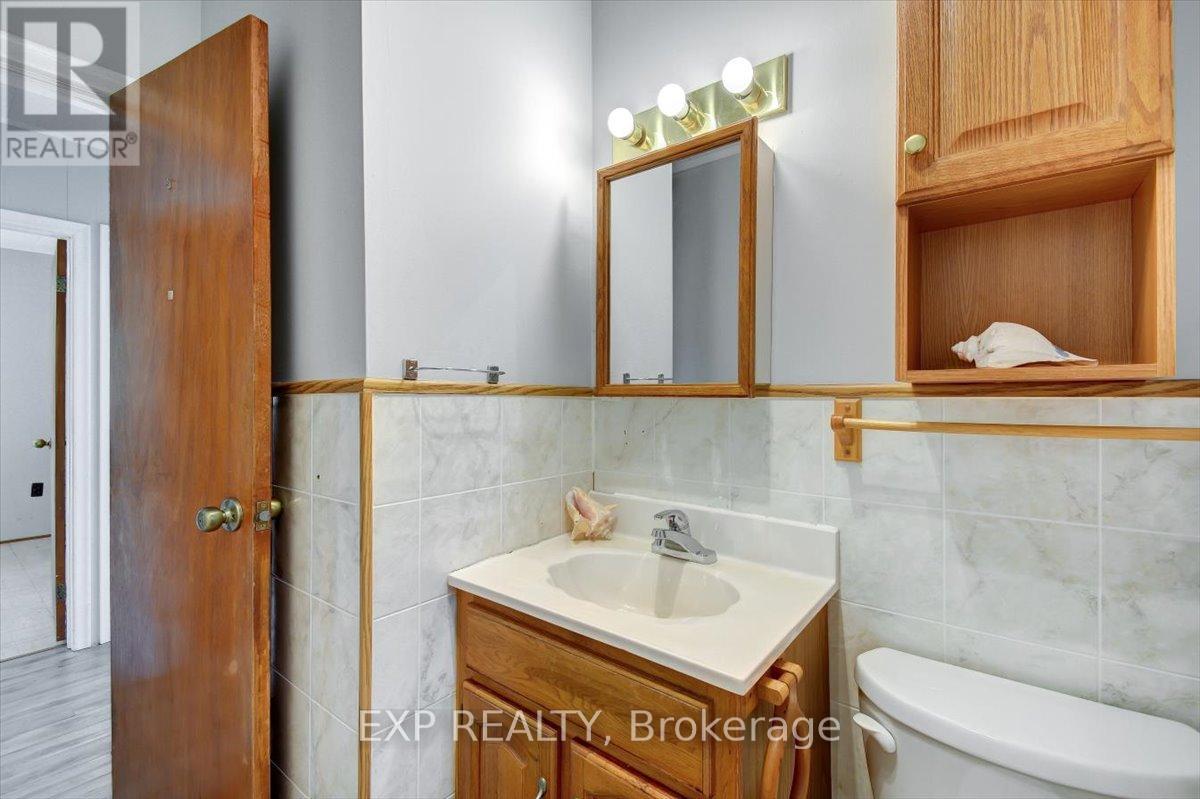 29599 Highway 62 N, Hastings Highlands, Ontario  K0L 1C0 - Photo 21 - X12411196
