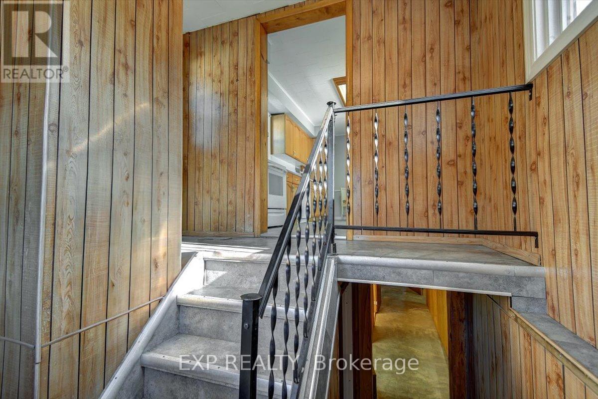 29599 Highway 62 N, Hastings Highlands, Ontario  K0L 1C0 - Photo 3 - X12411196