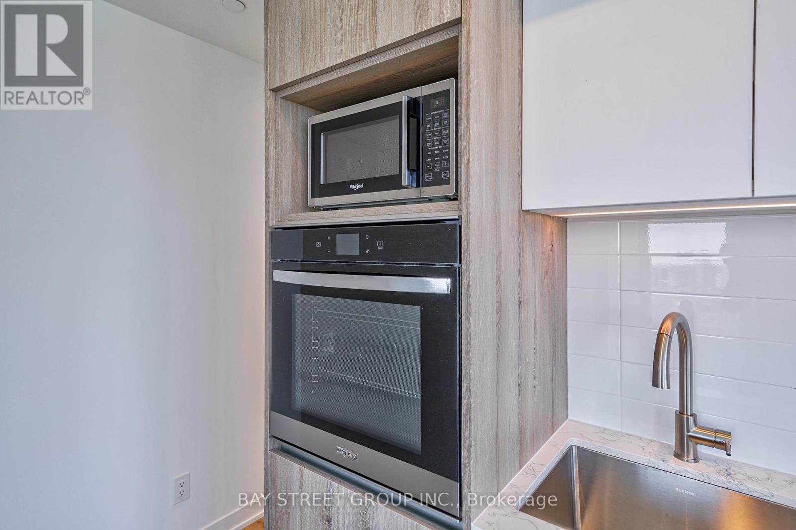 2610 - 319 Jarvis Street, Toronto (Church-Yonge Corridor), Ontario  M5B 0C8 - Photo 21 - C12411158
