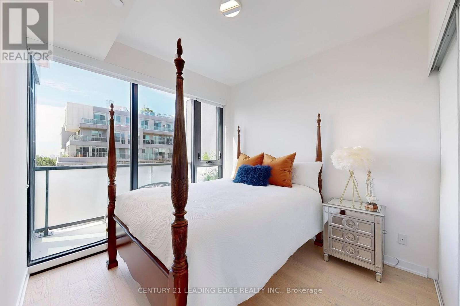 804 - 840 St Clair Avenue W, Toronto, Ontario  M6C 0A4 - Photo 25 - C12411170