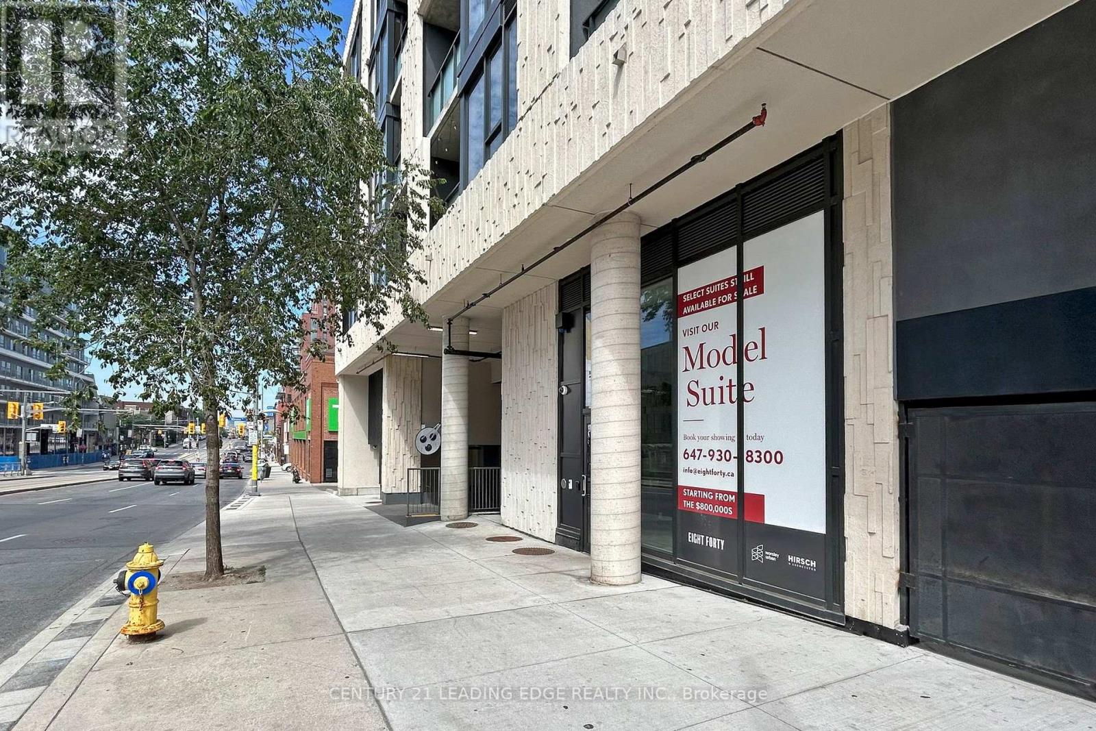 804 - 840 St Clair Avenue W, Toronto, Ontario  M6C 0A4 - Photo 4 - C12411170