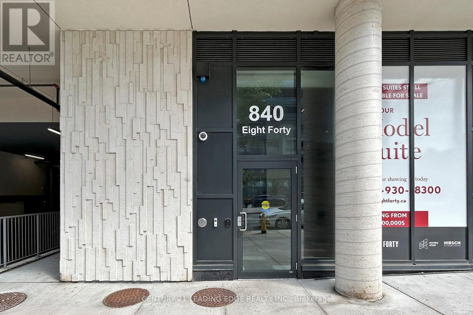 804 - 840 St Clair Avenue W, Toronto, Ontario  M6C 0A4 - Photo 5 - C12411170