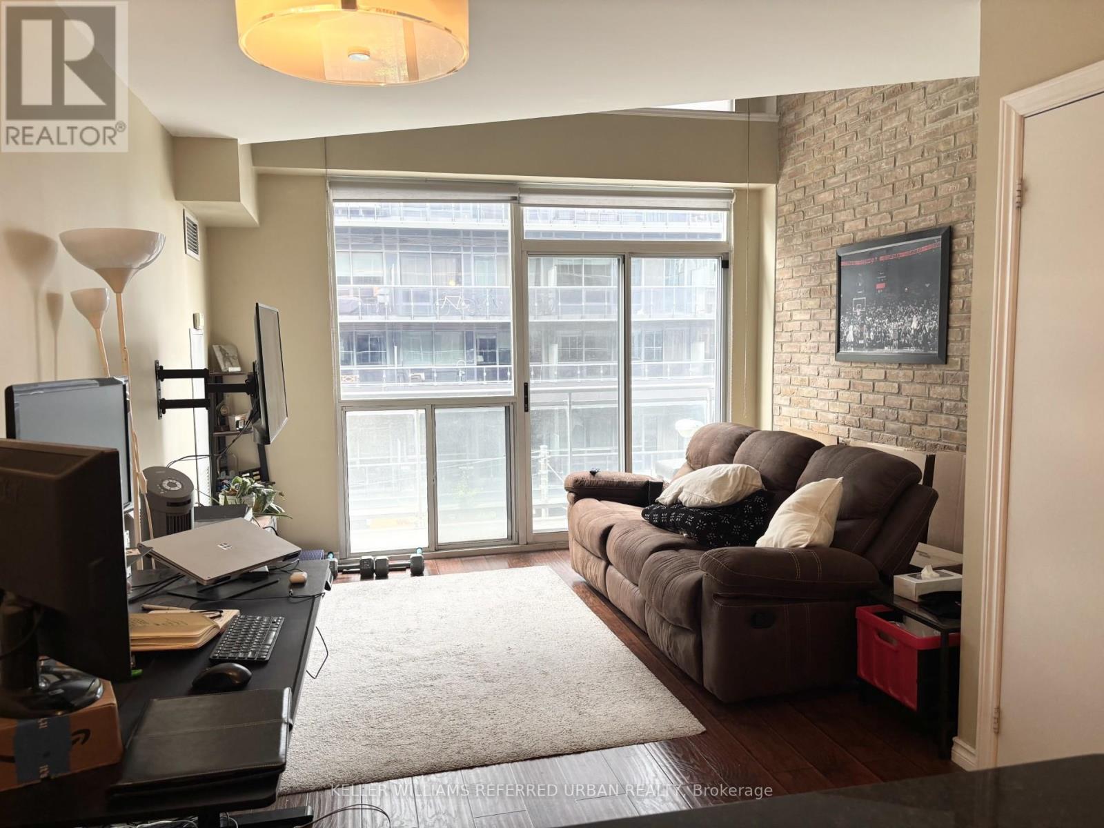 426 - 1029 King Street W, Toronto (Niagara), Ontario  M6K 3M9 - Photo 3 - C12411176