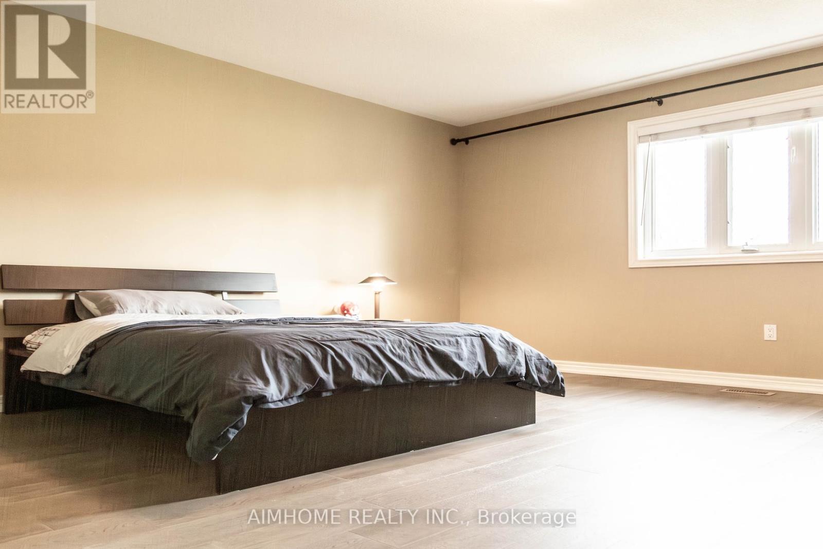 19 Durango Drive, Richmond Hill, Ontario  L4S 2W5 - Photo 14 - N12411181