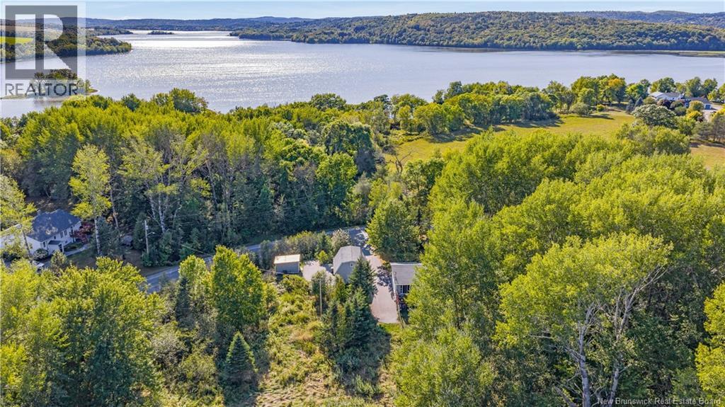 631 Kennebecasis River Road, Hampton, New Brunswick  E5N 6L8 - Photo 31 - NB126855