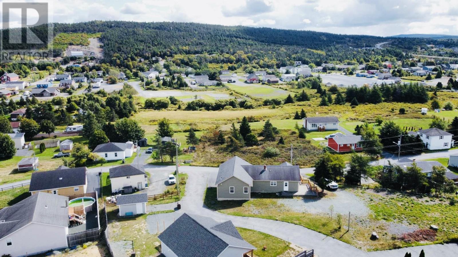 4-6 Earles Road, Bay Roberts, Newfoundland & Labrador  A0A 1G0 - Photo 3 - 1290528