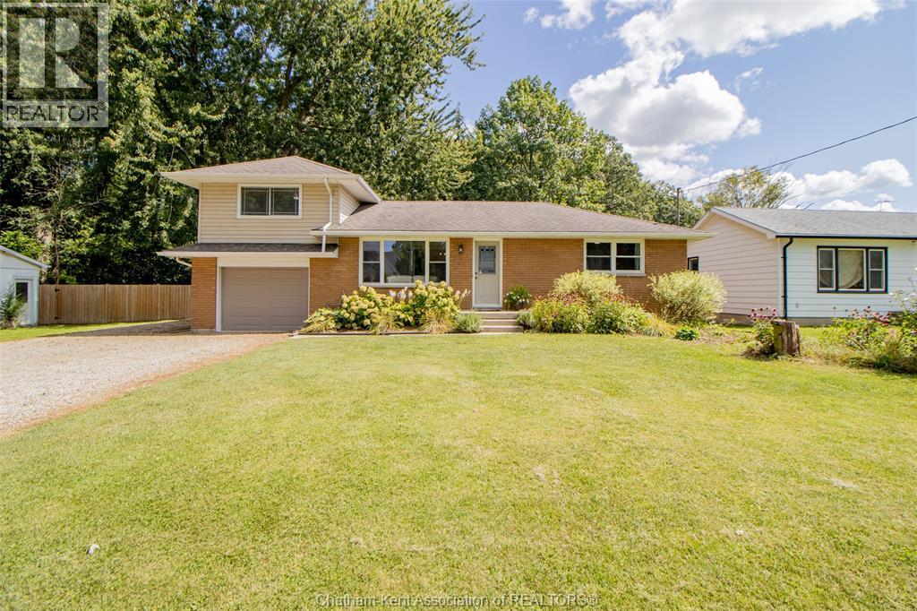 MLS# 25022177: 23635 Zone Road 1 ..., Thamesville, Canada