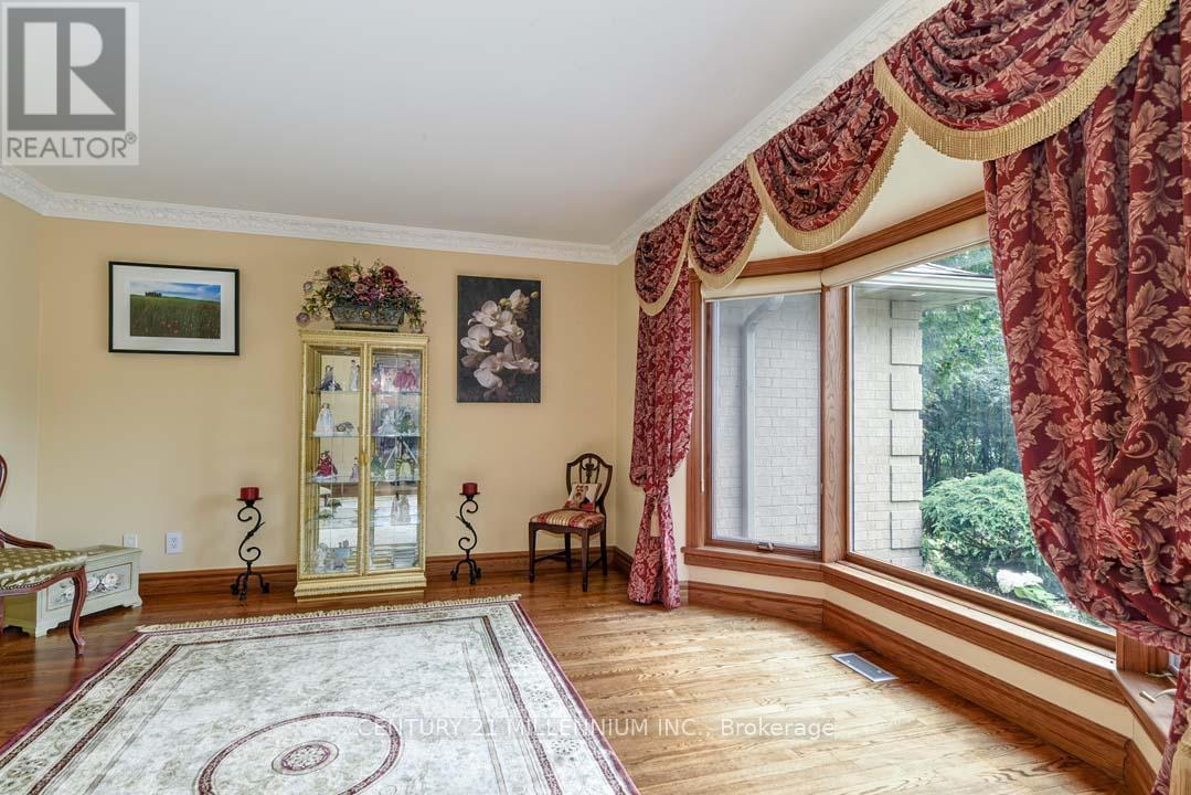 14453 Centreville Creek Road, Caledon, Ontario  L7C 3C1 - Photo 15 - W12411144