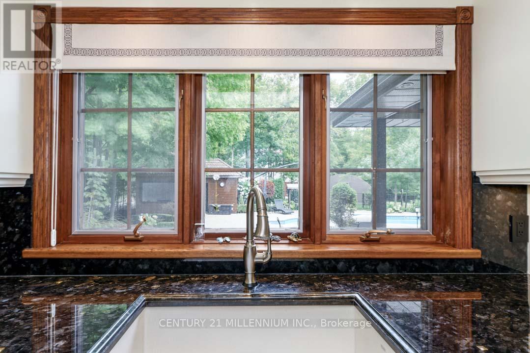 14453 Centreville Creek Road, Caledon, Ontario  L7C 3C1 - Photo 21 - W12411144