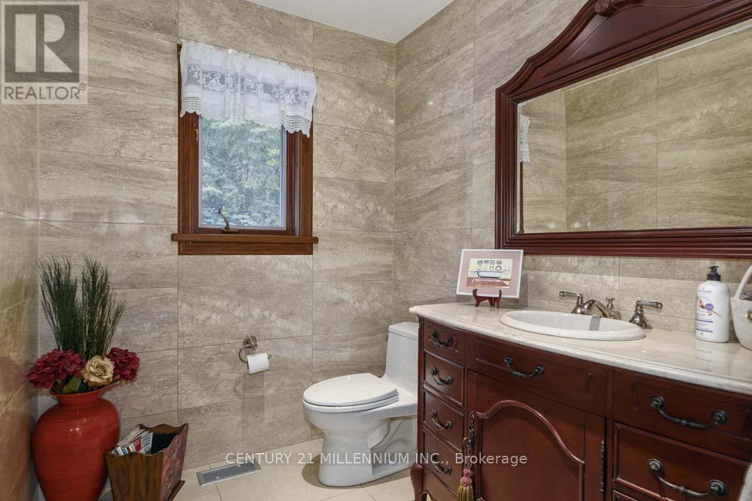 14453 Centreville Creek Road, Caledon, Ontario  L7C 3C1 - Photo 34 - W12411144