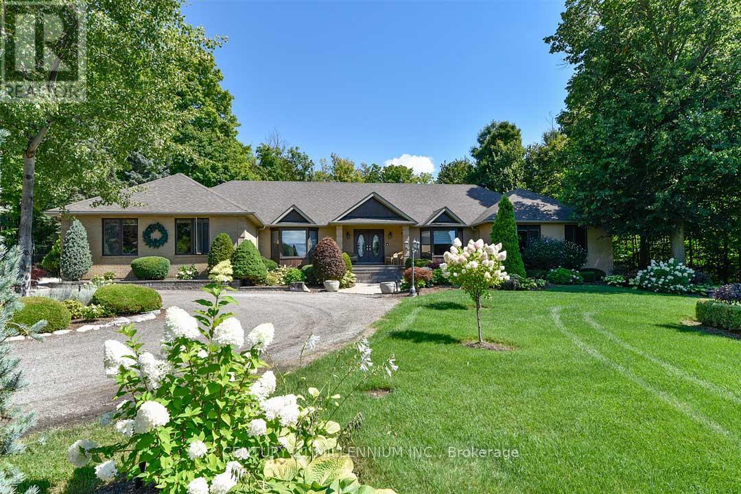 14453 Centreville Creek Road, Caledon, Ontario  L7C 3C1 - Photo 9 - W12411144