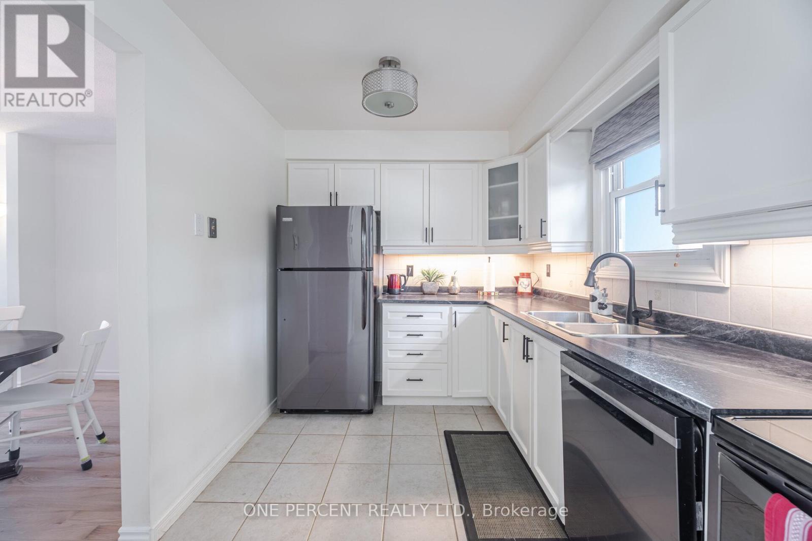 13 - 7340 Copenhagen Road, Mississauga, Ontario  L5N 2S5 - Photo 14 - W12411156