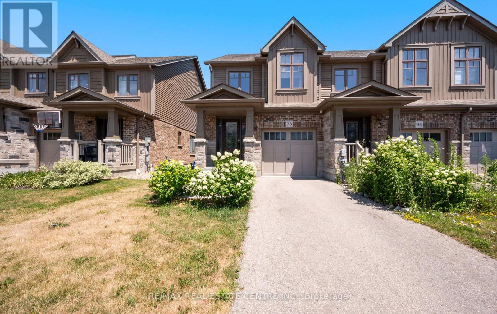 98 WINTERTON COURT, Orangeville, Ontario