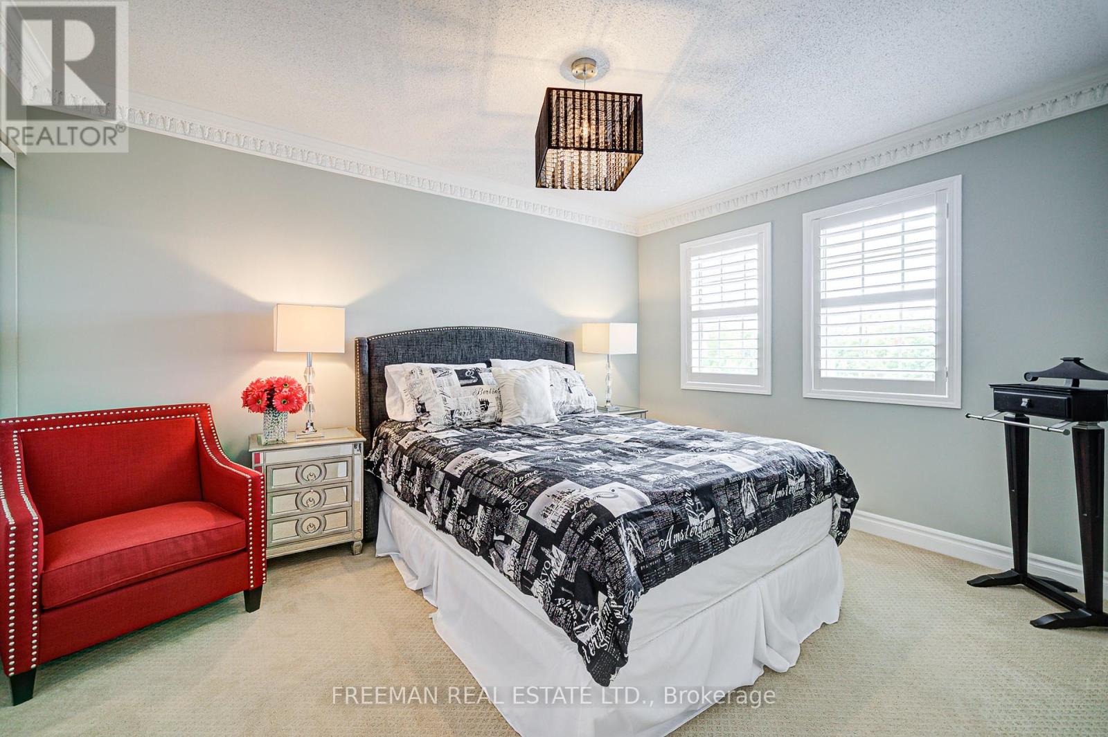 916 Fourth Line, Milton, Ontario  L9T 6M8 - Photo 32 - W12411183