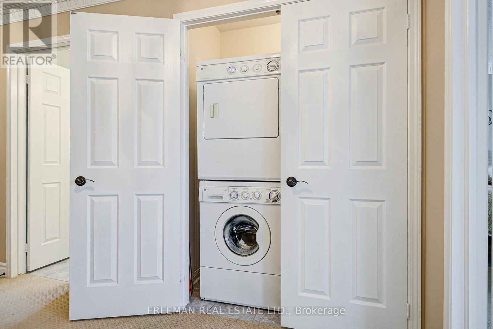 916 Fourth Line, Milton, Ontario  L9T 6M8 - Photo 42 - W12411183