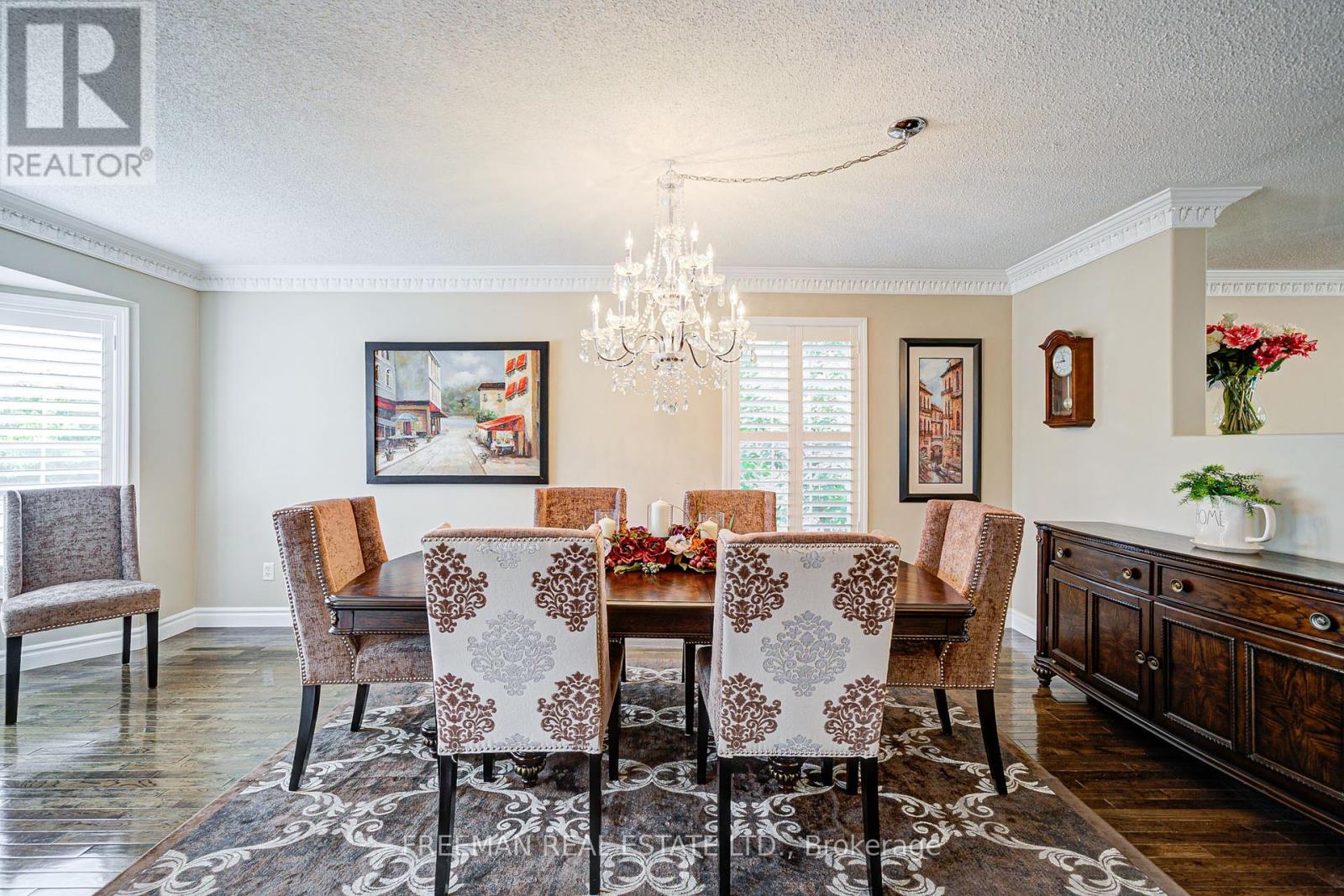 916 Fourth Line, Milton, Ontario  L9T 6M8 - Photo 6 - W12411183