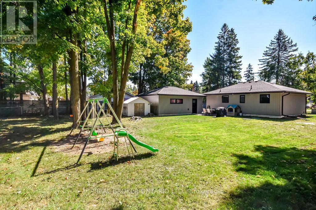 812 Cook Street, Innisfil, Ontario  L9S 2J1 - Photo 26 - N12411199