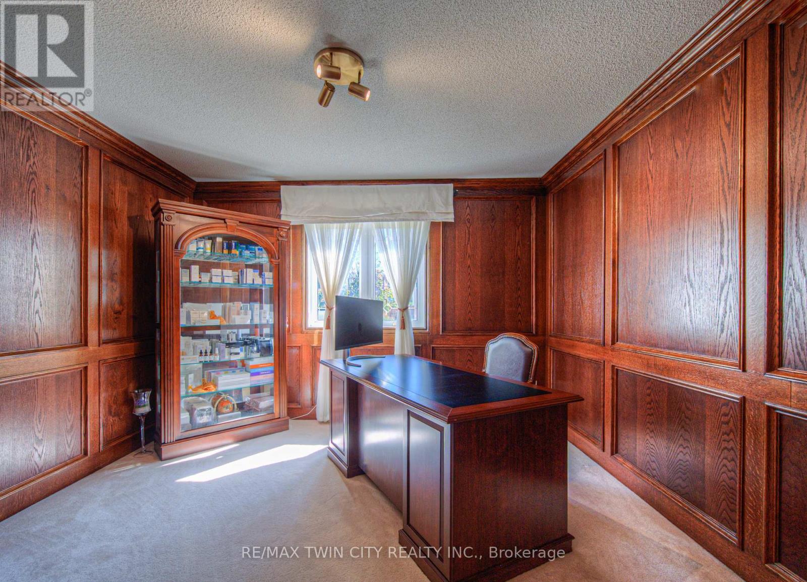 6 Osprey Court, Cambridge, Ontario  N1T 1N9 - Photo 6 - X12411159