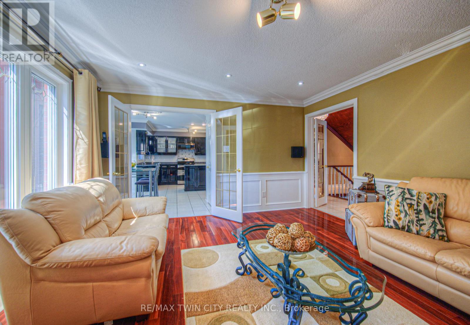6 Osprey Court, Cambridge, Ontario  N1T 1N9 - Photo 8 - X12411159