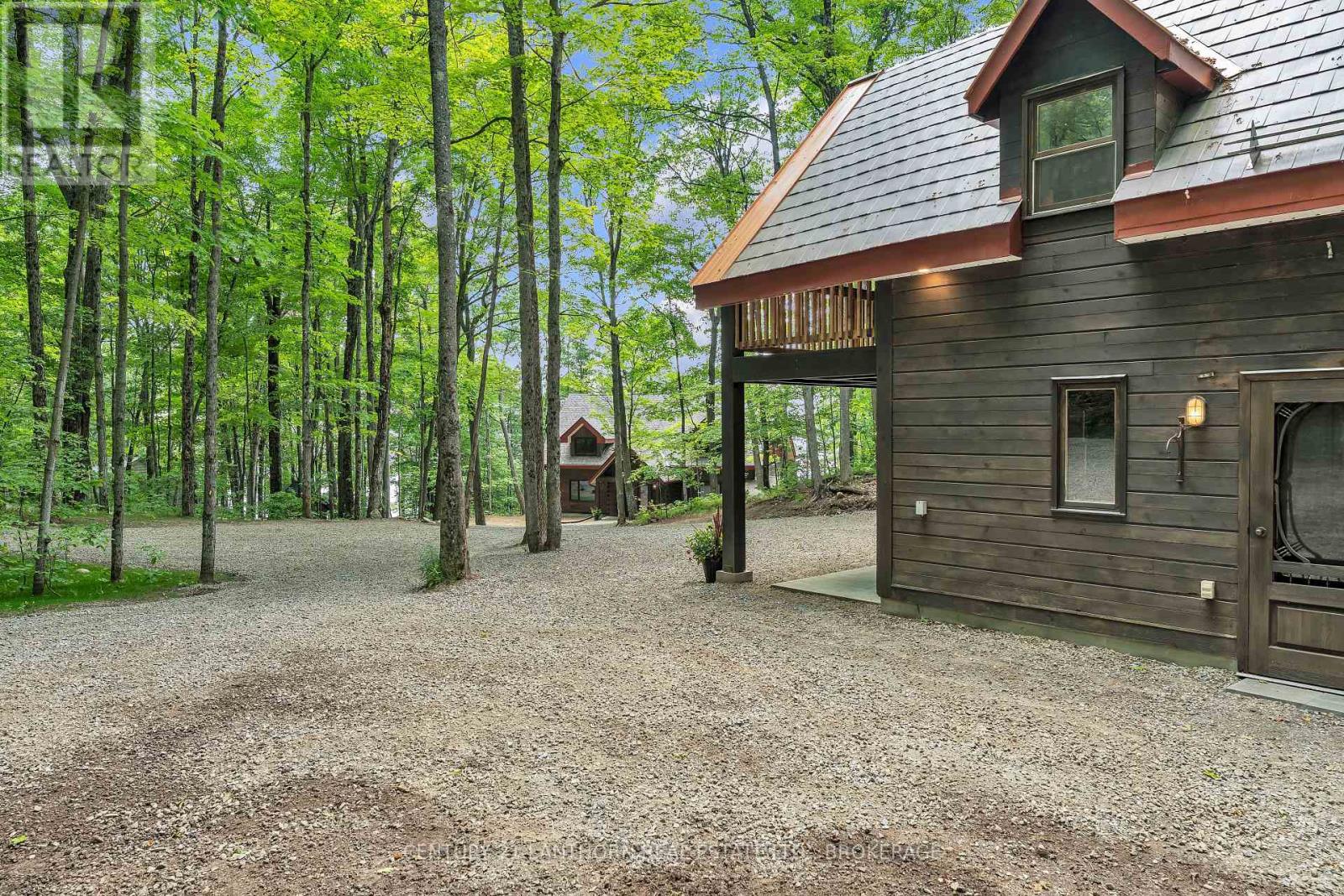 1120b Warrington Road, Frontenac, Ontario  K0H 2P0 - Photo 31 - X12411224