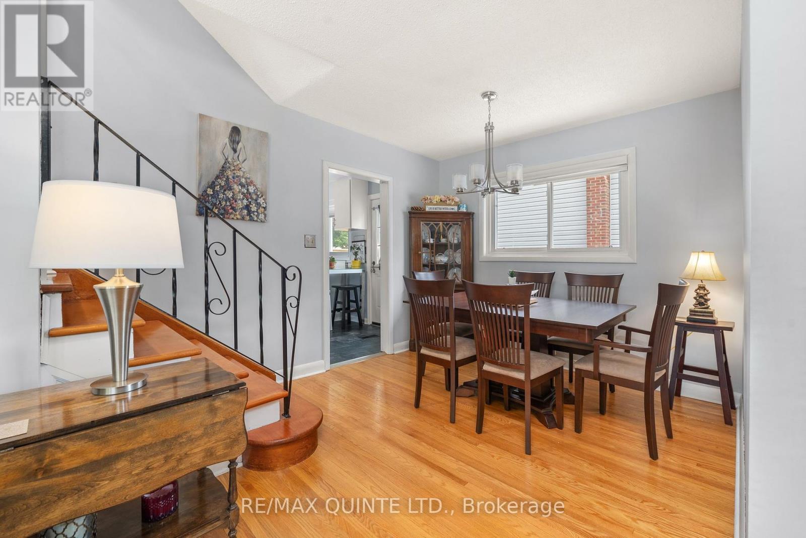 15 Linton Park Road, Belleville, Ontario  K8N 4K7 - Photo 6 - X12411247
