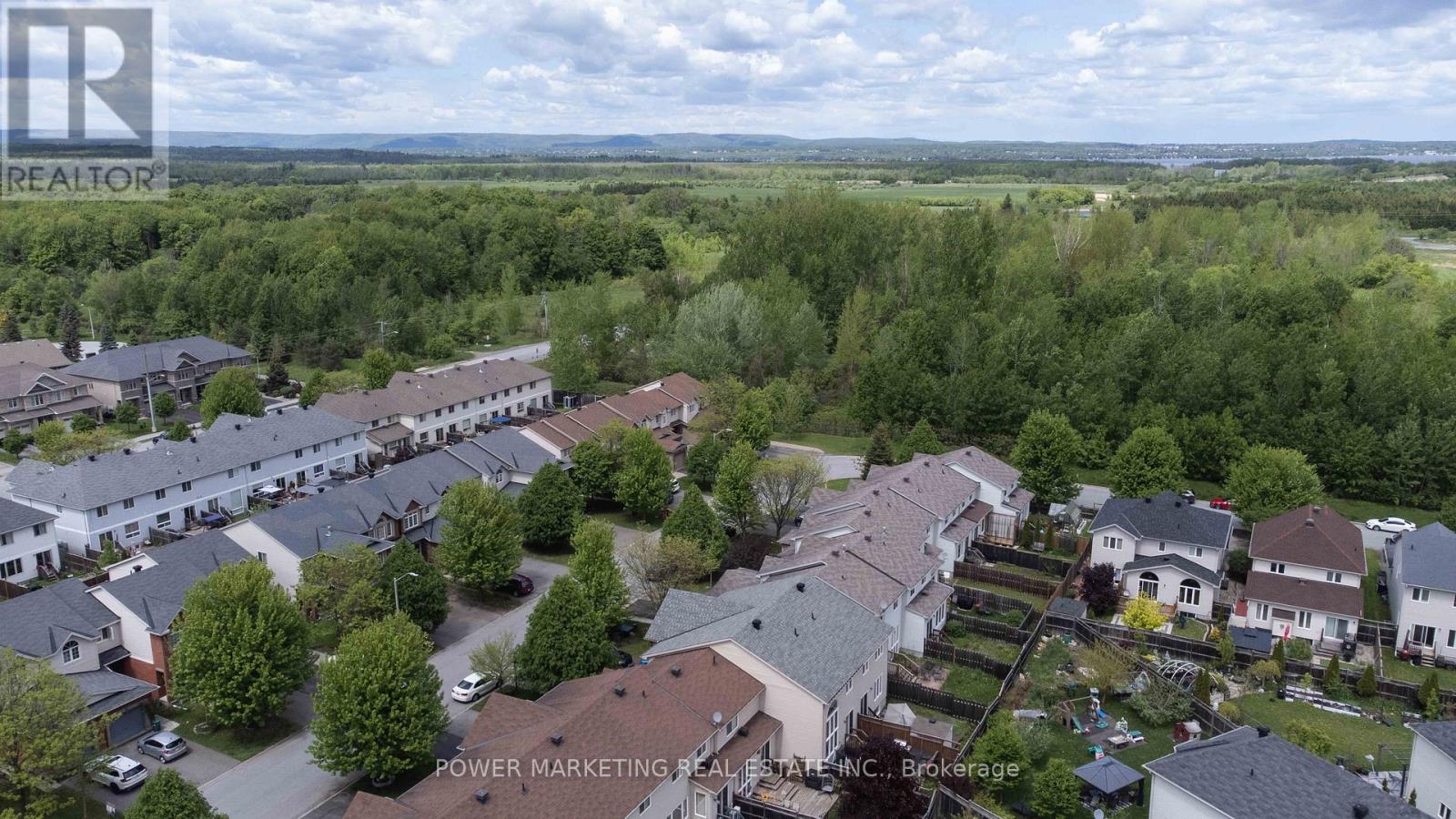 124 Strathcarron Crescent, Ottawa, Ontario  K2K 0C7 - Photo 45 - X12411213