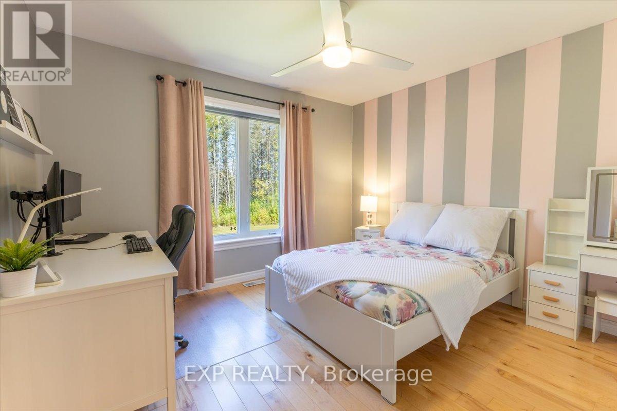 6719 Deer Run Place, Ottawa, Ontario  K0A 2T0 - Photo 28 - X12411238