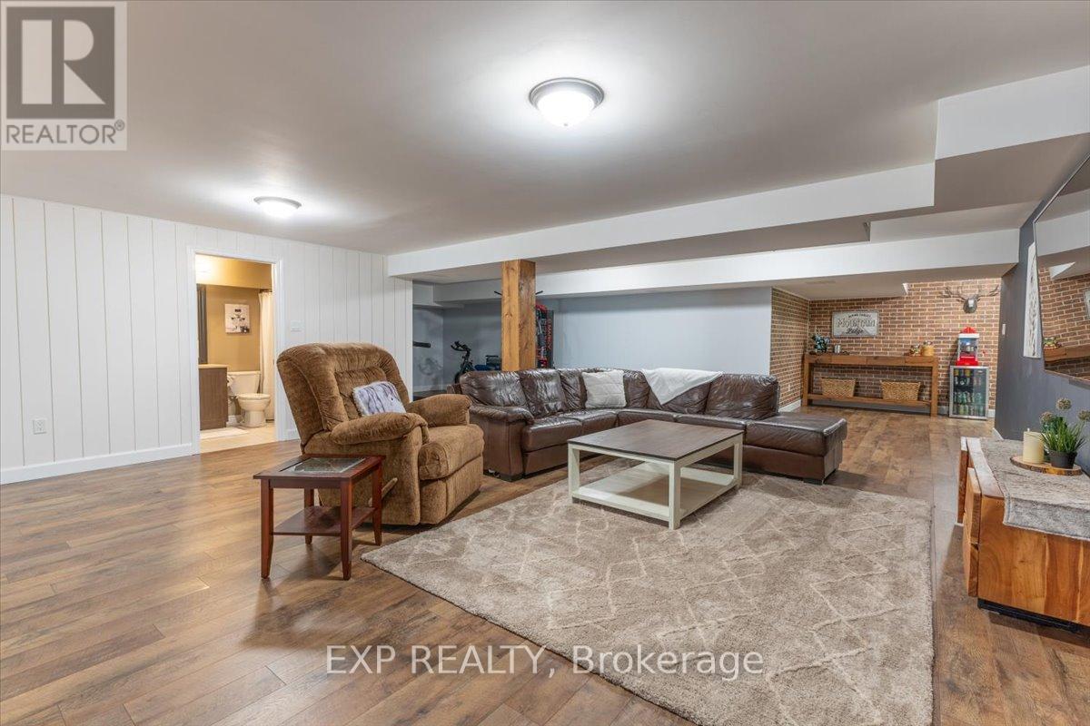 6719 Deer Run Place, Ottawa, Ontario  K0A 2T0 - Photo 36 - X12411238
