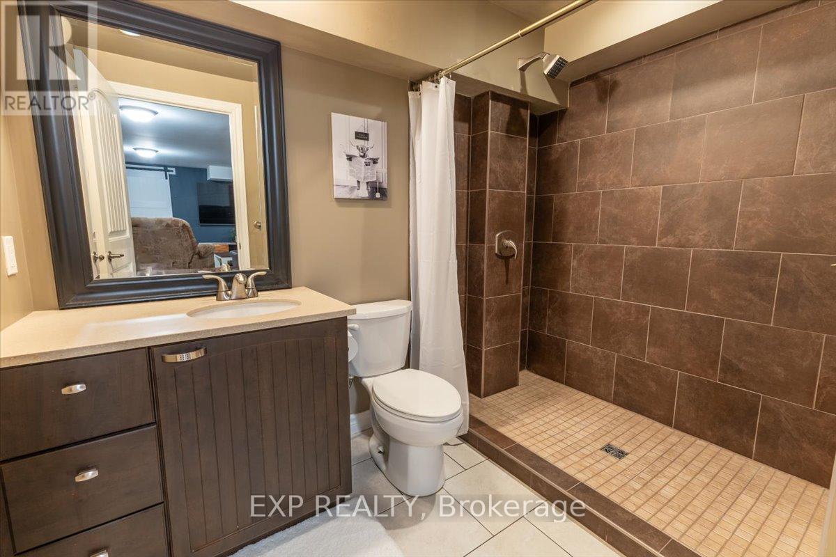 6719 Deer Run Place, Ottawa, Ontario  K0A 2T0 - Photo 38 - X12411238