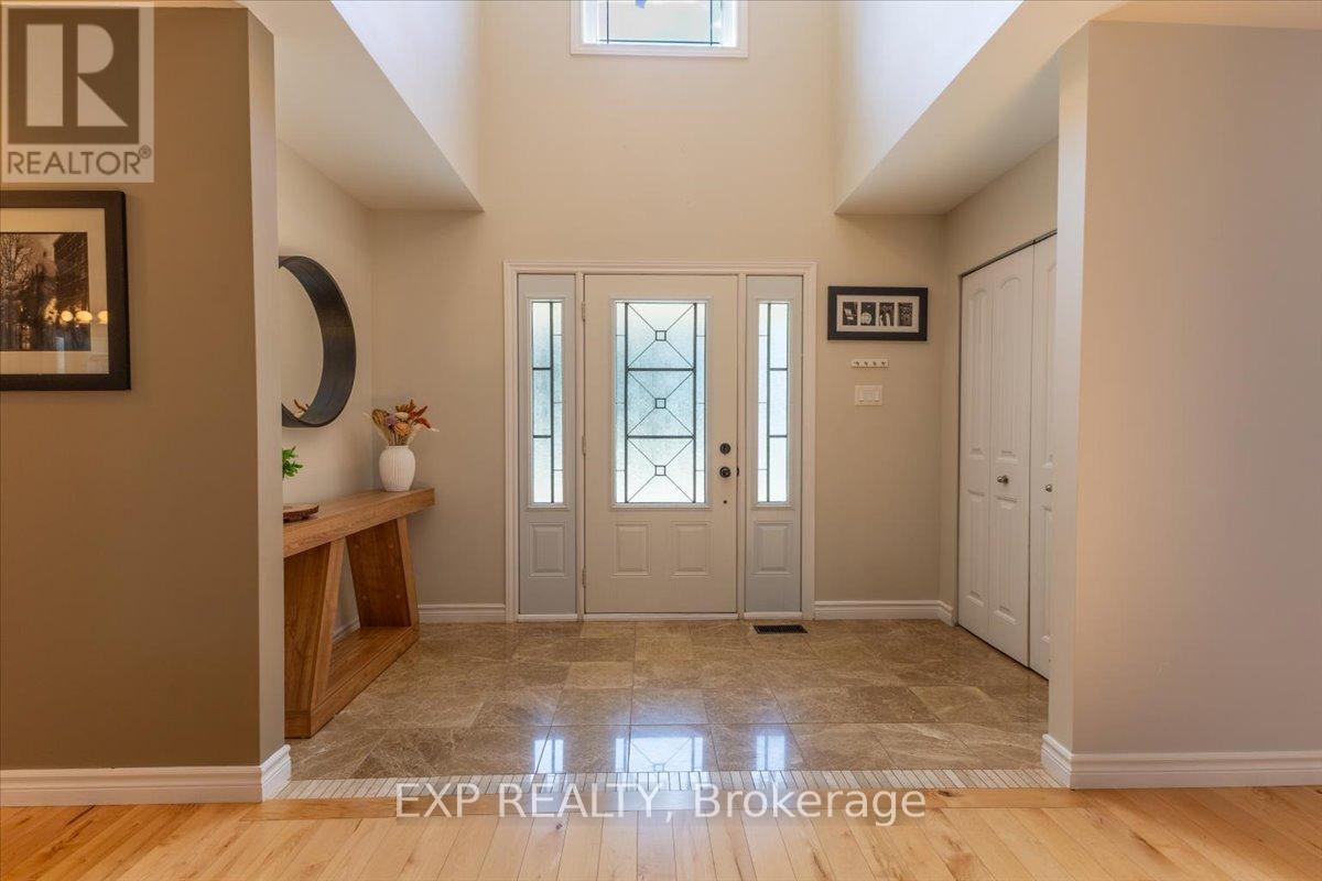 6719 Deer Run Place, Ottawa, Ontario  K0A 2T0 - Photo 4 - X12411238