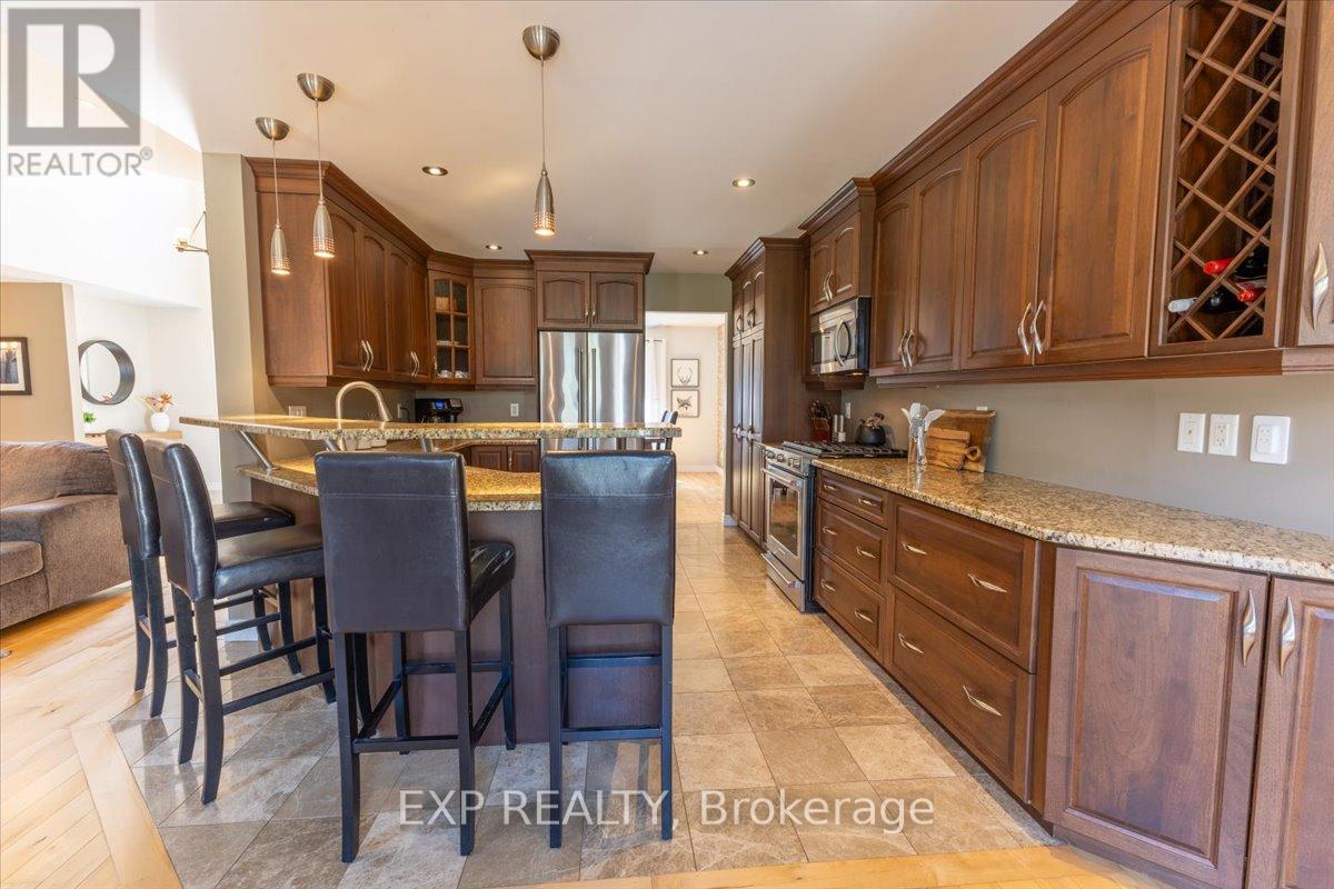 6719 Deer Run Place, Ottawa, Ontario  K0A 2T0 - Photo 9 - X12411238