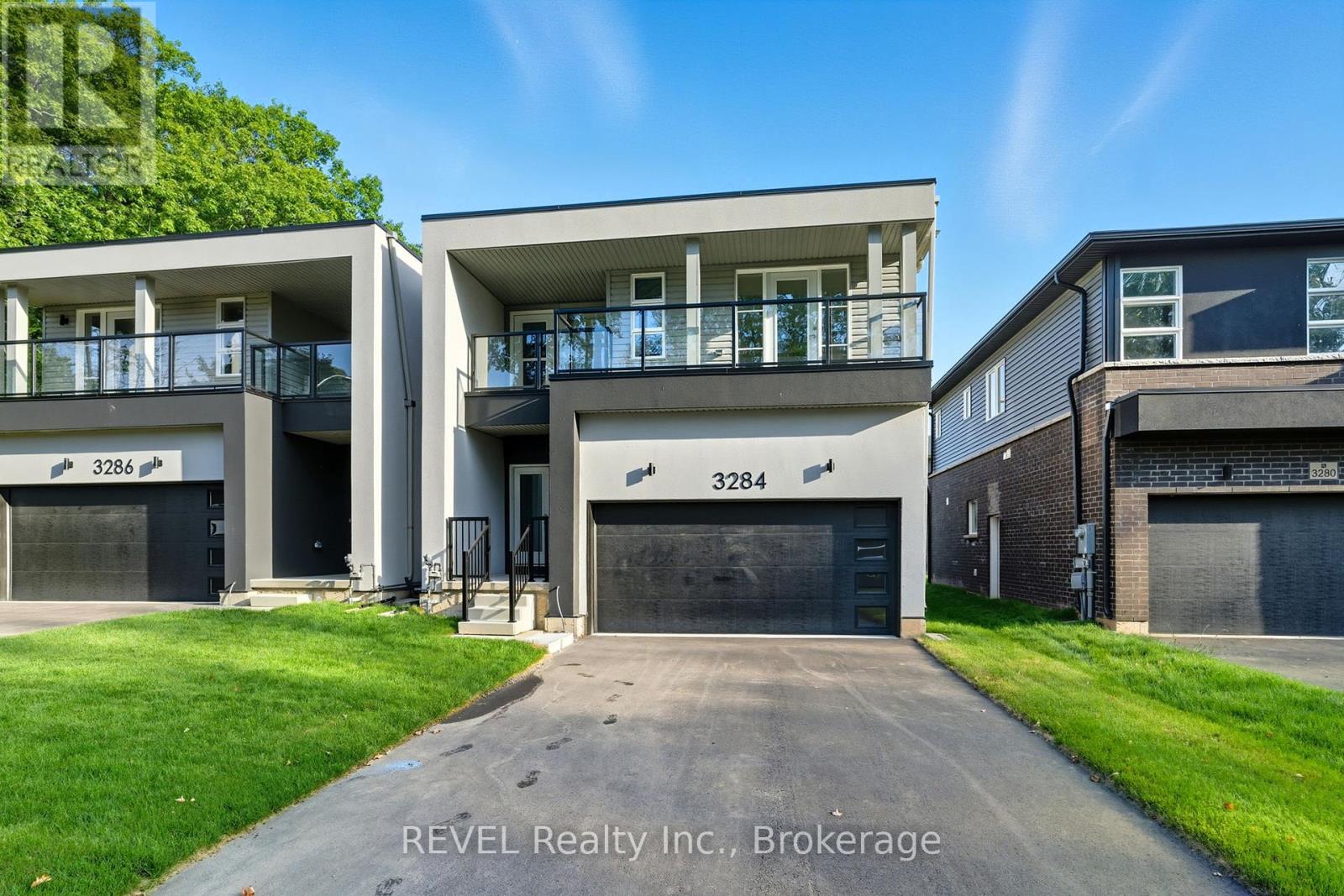 3284 Parker Avenue, Fort Erie, Ontario  L0S 1N0 - Photo 2 - X12411215