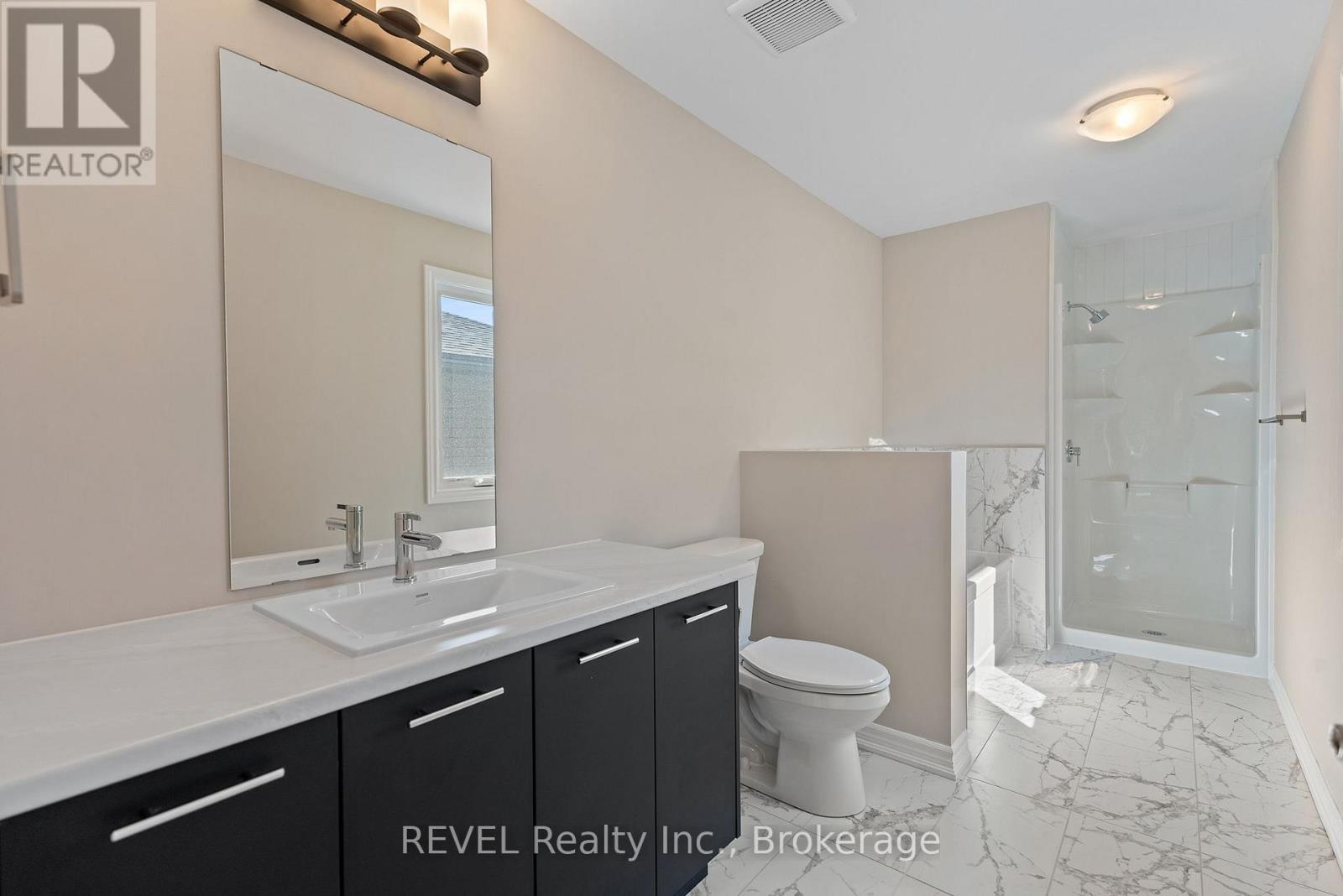 3284 Parker Avenue, Fort Erie, Ontario  L0S 1N0 - Photo 21 - X12411215