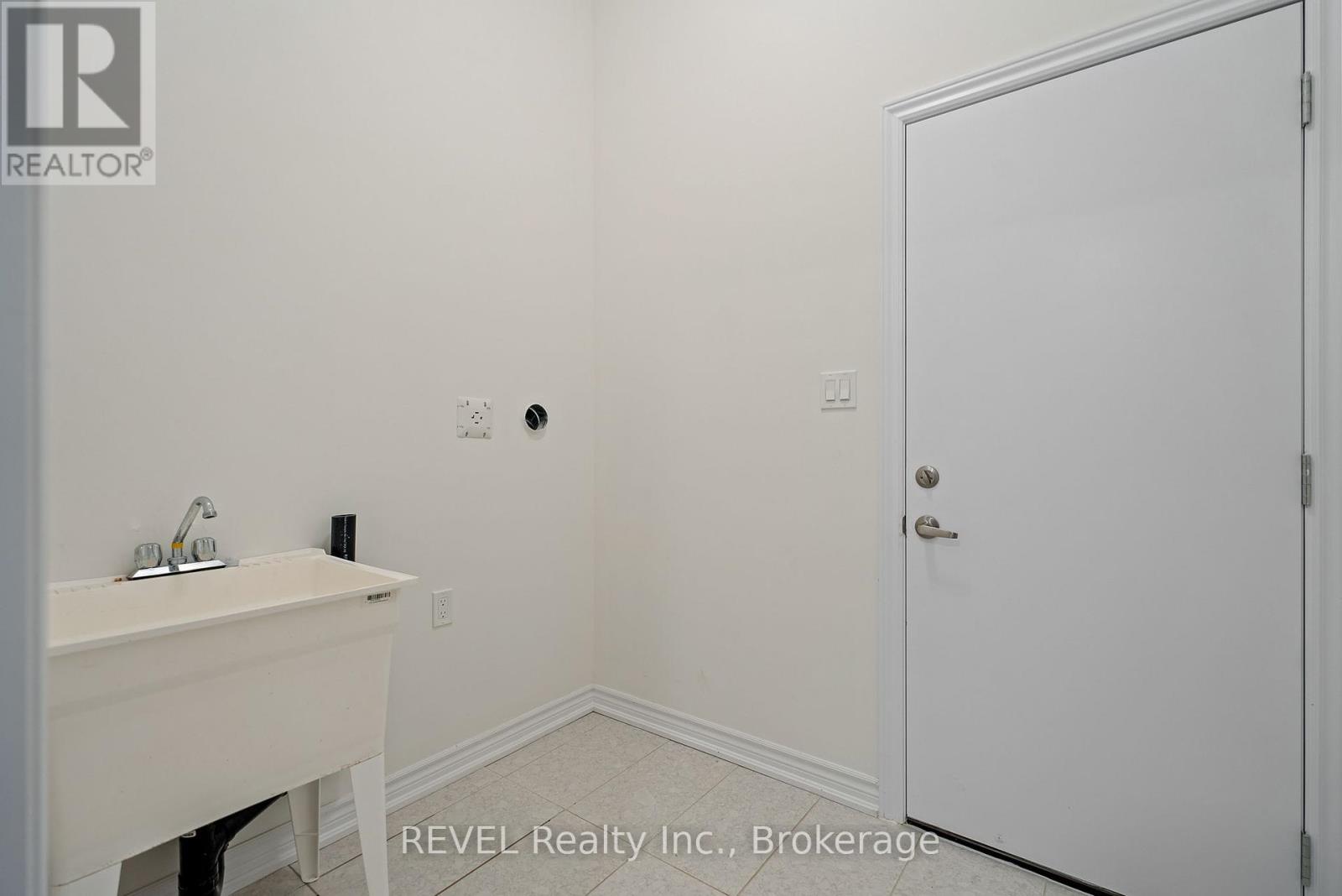 3284 Parker Avenue, Fort Erie, Ontario  L0S 1N0 - Photo 33 - X12411215