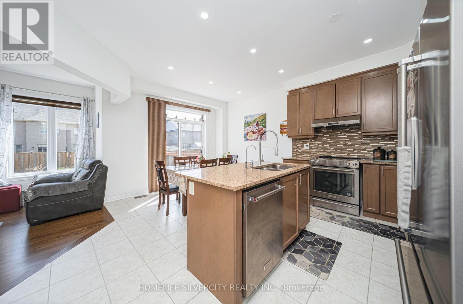 366 Porter Drive, Woodstock, Ontario  N4T 0H1 - Photo 13 - X12411190