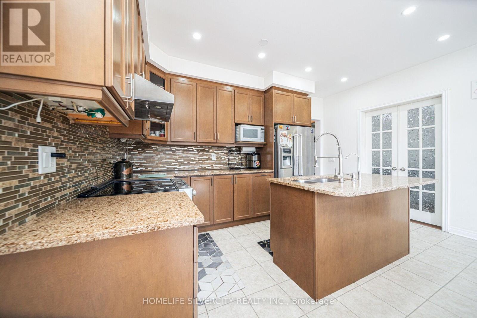 366 Porter Drive, Woodstock, Ontario  N4T 0H1 - Photo 16 - X12411190