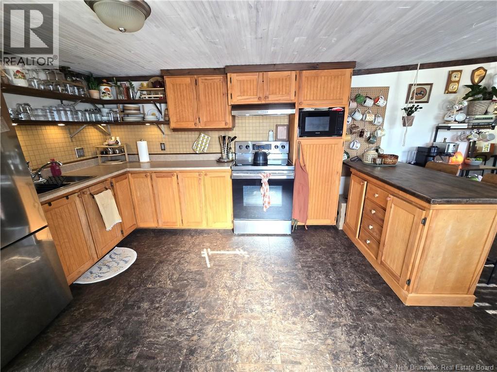377 Isidore Boucher Boulevard, Saint-Jacques, New Brunswick  E7B 1X8 - Photo 2 - NB126955