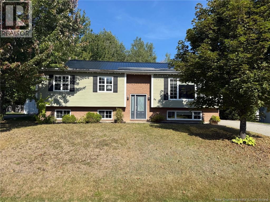 84 Carroll Street, Miramichi, New Brunswick  E1V 6R2 - Photo 1 - NB126826