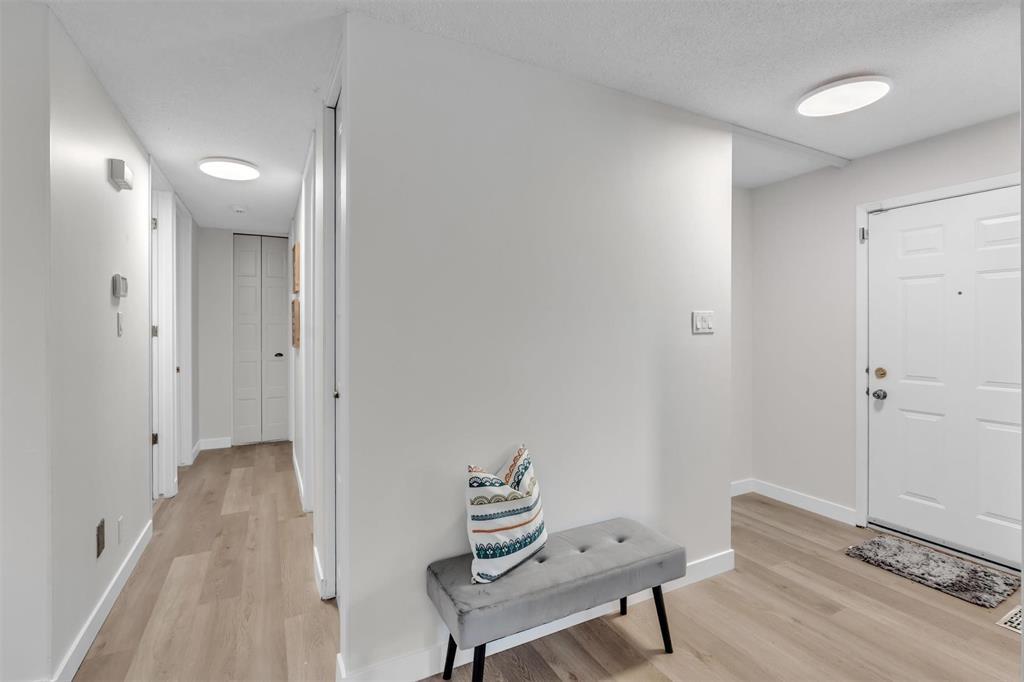 7 Stacey Bay, Winnipeg, Manitoba  R2K 3V4 - Photo 27 - 202523376