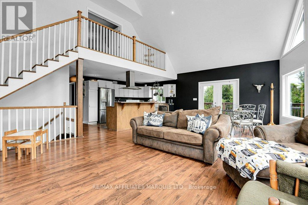 35 Nevada Street, North Stormont, Ontario  K0C 1W0 - Photo 13 - X12411211