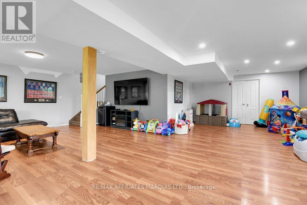 35 Nevada Street, North Stormont, Ontario  K0C 1W0 - Photo 32 - X12411211