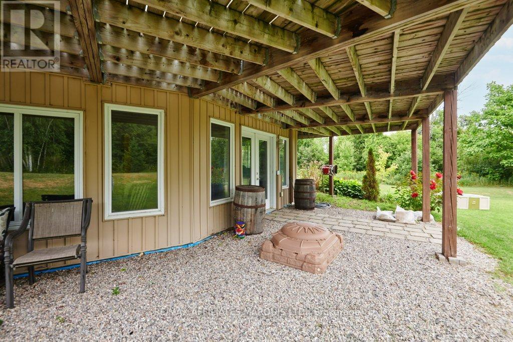 35 Nevada Street, North Stormont, Ontario  K0C 1W0 - Photo 36 - X12411211