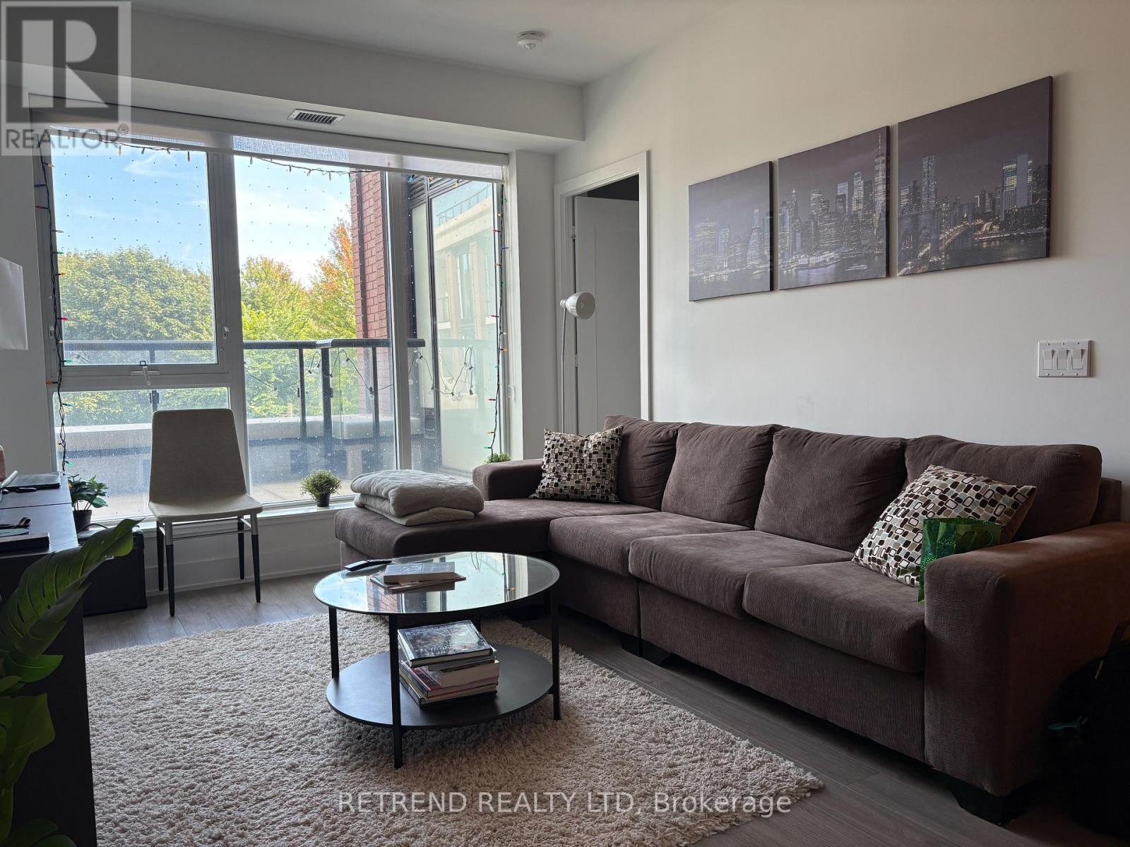 201 - 1 Belsize Drive, Toronto, Ontario  M4S 0B9 - Photo 4 - C12411243