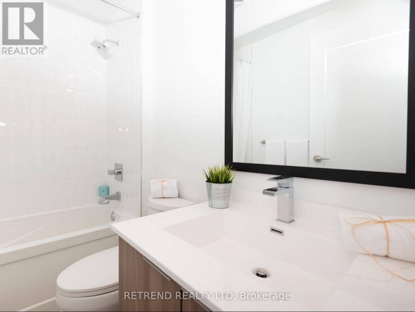 201 - 1 Belsize Drive, Toronto, Ontario  M4S 0B9 - Photo 7 - C12411243