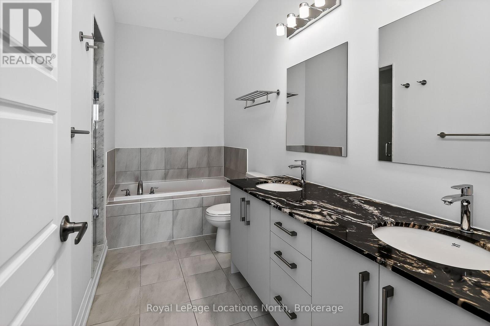 114 Stonebrook Way, Grey Highlands, Ontario  N0C 1H0 - Photo 25 - X12411275