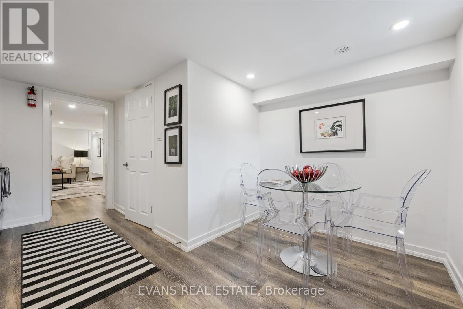 526 Quebec Avenue, Toronto, Ontario  M6P 2V7 - Photo 14 - W12411228