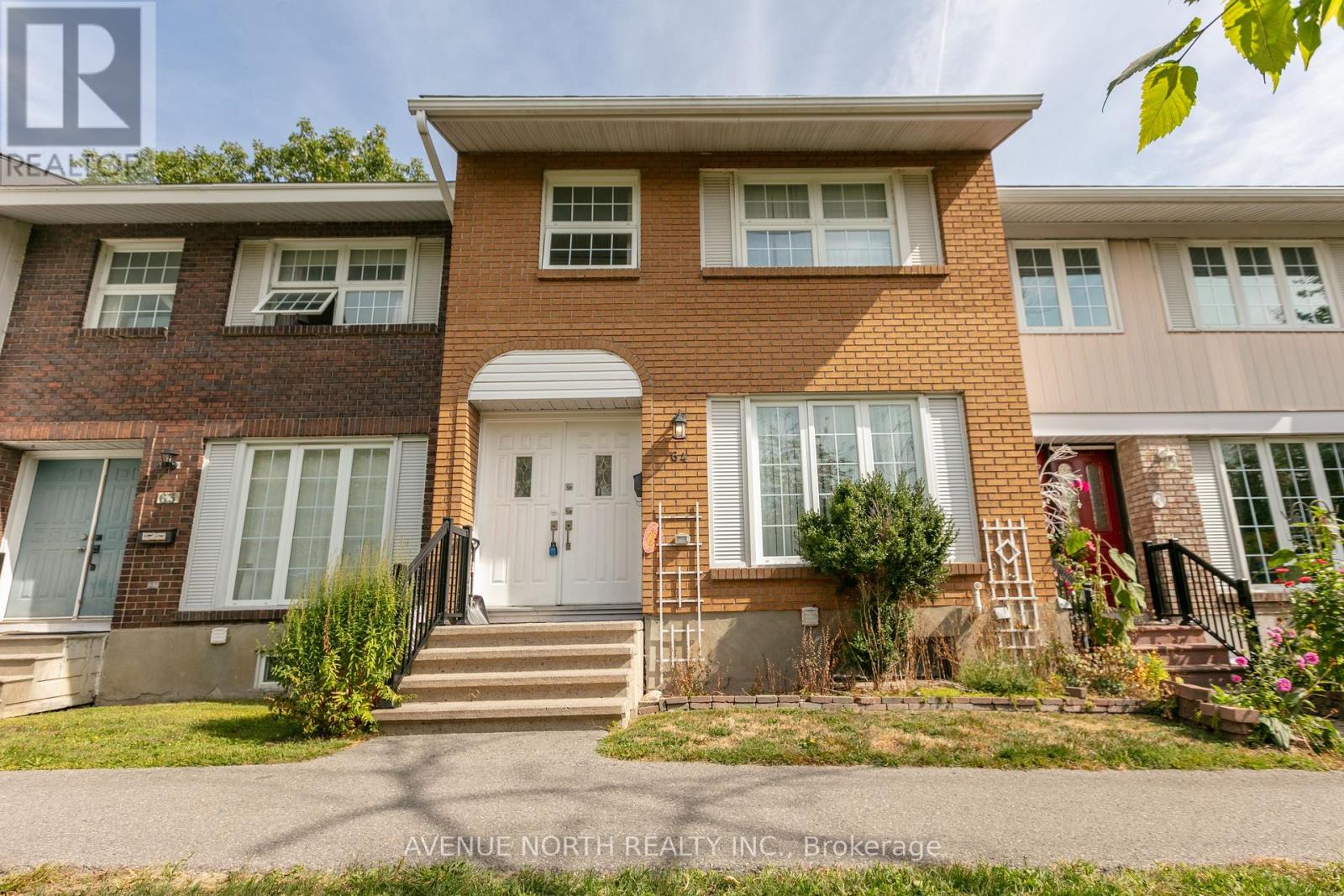 64 - 3260 Southgate Road, Ottawa, Ontario  K1V 8W9 - Photo 2 - X12411251