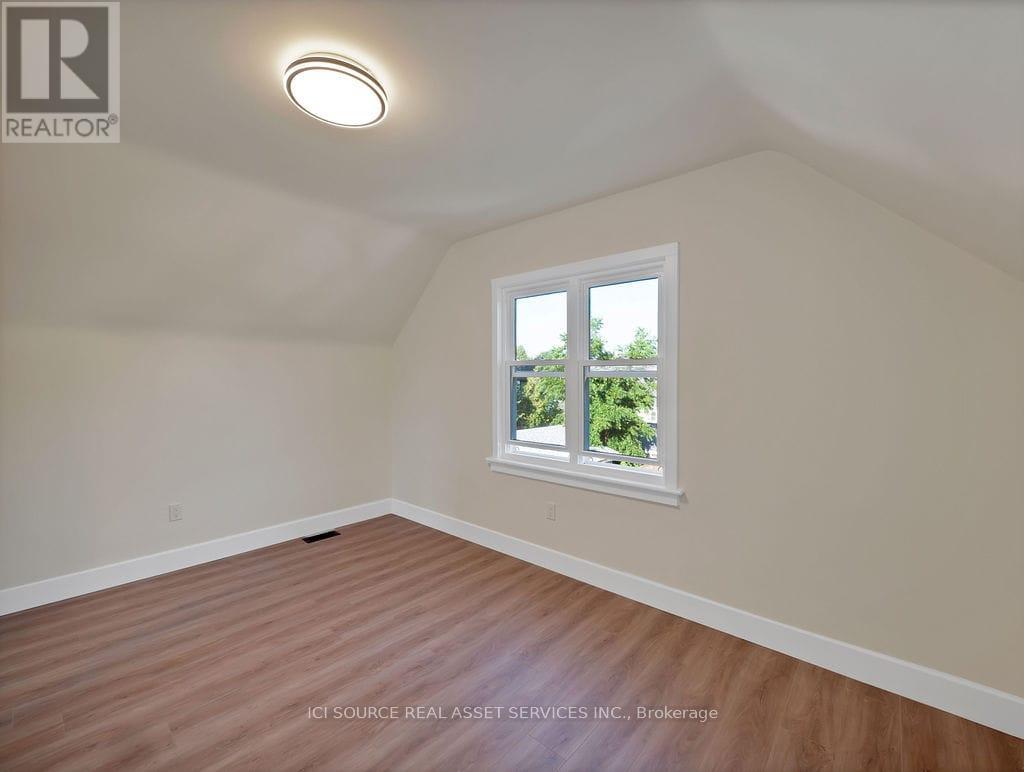 Main Level - 167 Rosedale Avenue, Hamilton, Ontario  L8K 4N4 - Photo 15 - X12411219