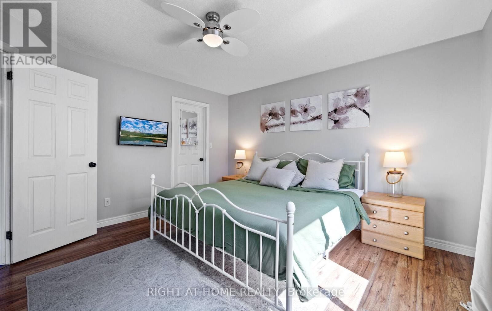 587 Spitfire Street, Woodstock, Ontario  N4T 0B5 - Photo 21 - X12411236