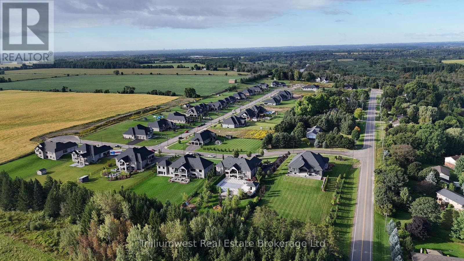 10 Inverhill Road, Centre Wellington, Ontario  N0B 1B0 - Photo 46 - X12409677